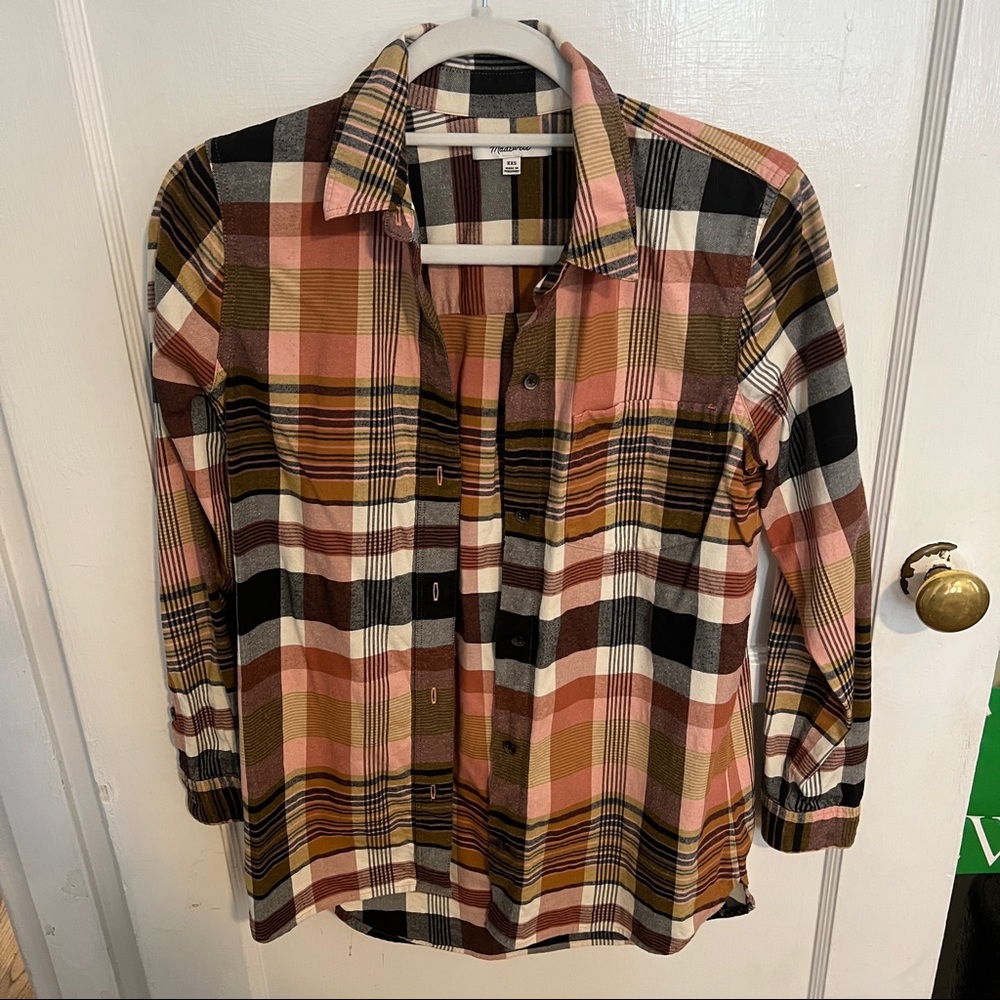 Madewell plaid button down shirt with soft flannel like material